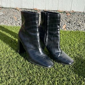 Sam Edelman square toe black booties